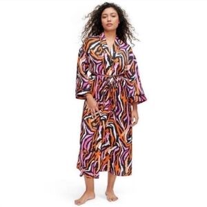 🩷🧡NWT! Long Satin Disco Zebra Pink Robe - DVF for Target - Size Medium